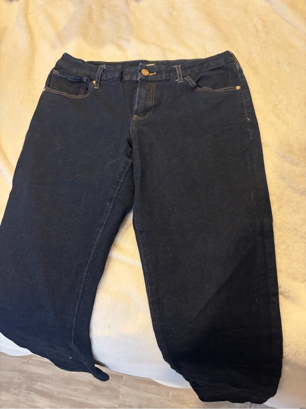 Bundle of 3 Jeans - madewell, express and Lucky - Picture 9 of 9